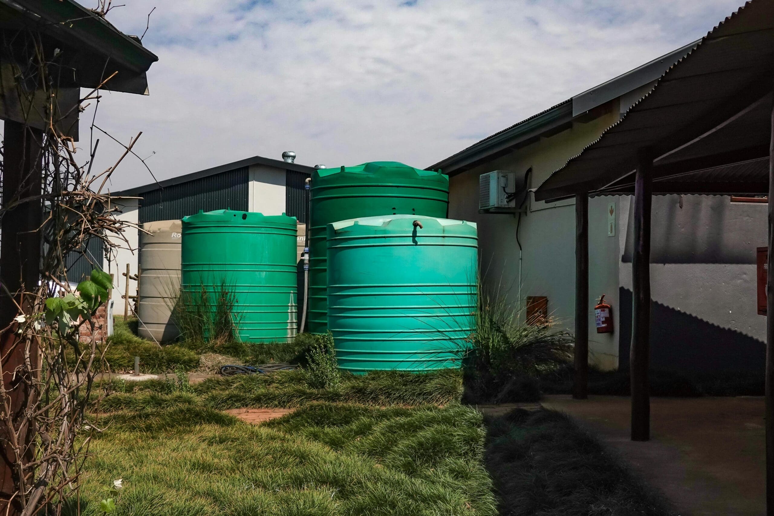 stock tanks for bulk water